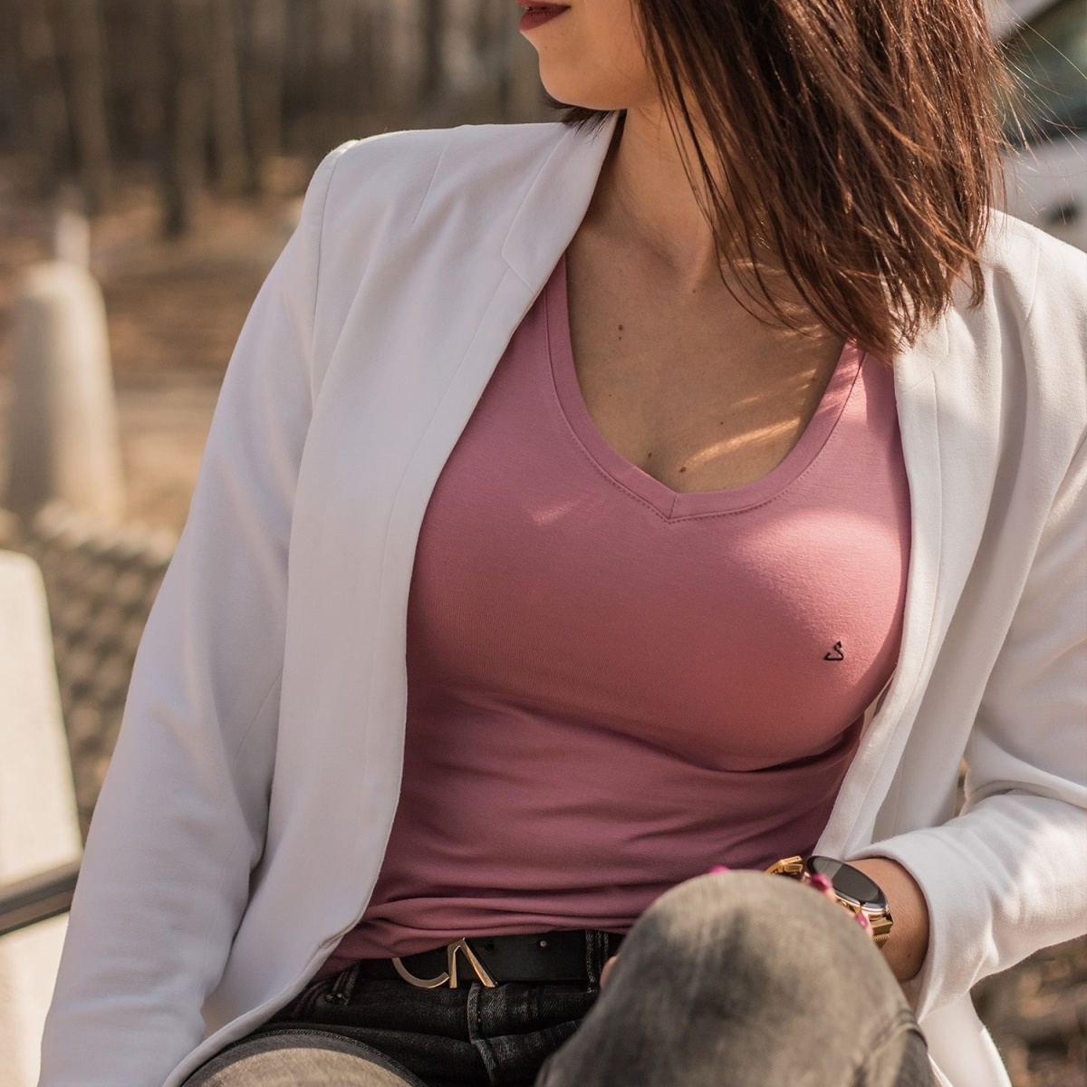 Różowa v-neck Dirta
